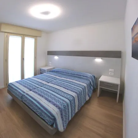 Burello Apartment Lignano Sabbiadoro Exterior photo